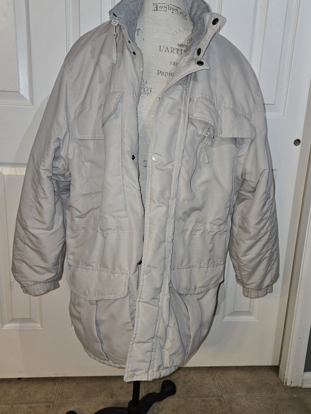 Habands Artic Bear Men's Heavy Puffer Jacket - Light Gray